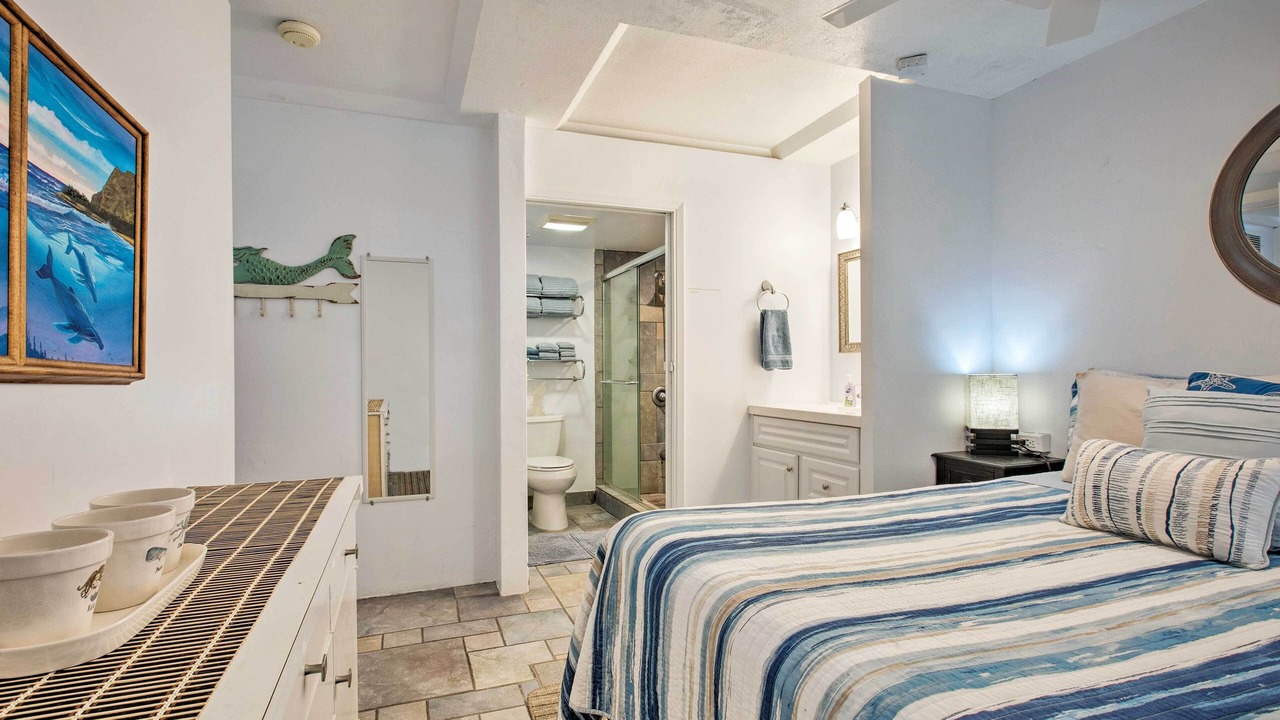 Photo of Bedroom in Makaha