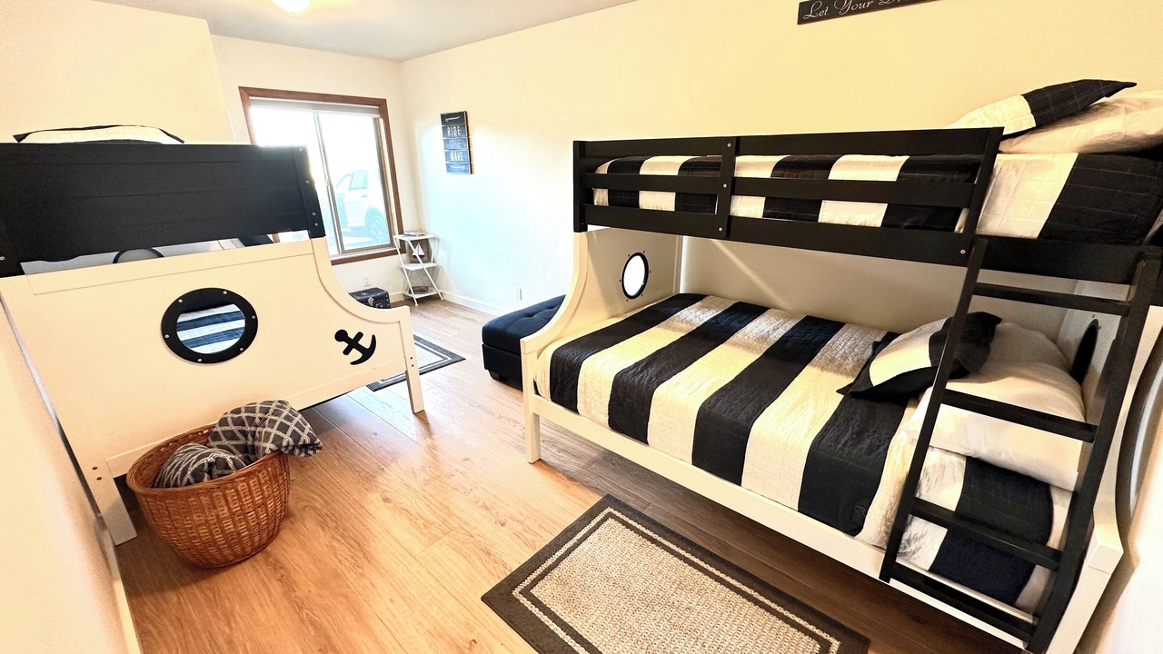 Photo of Bedroom in Bayshore