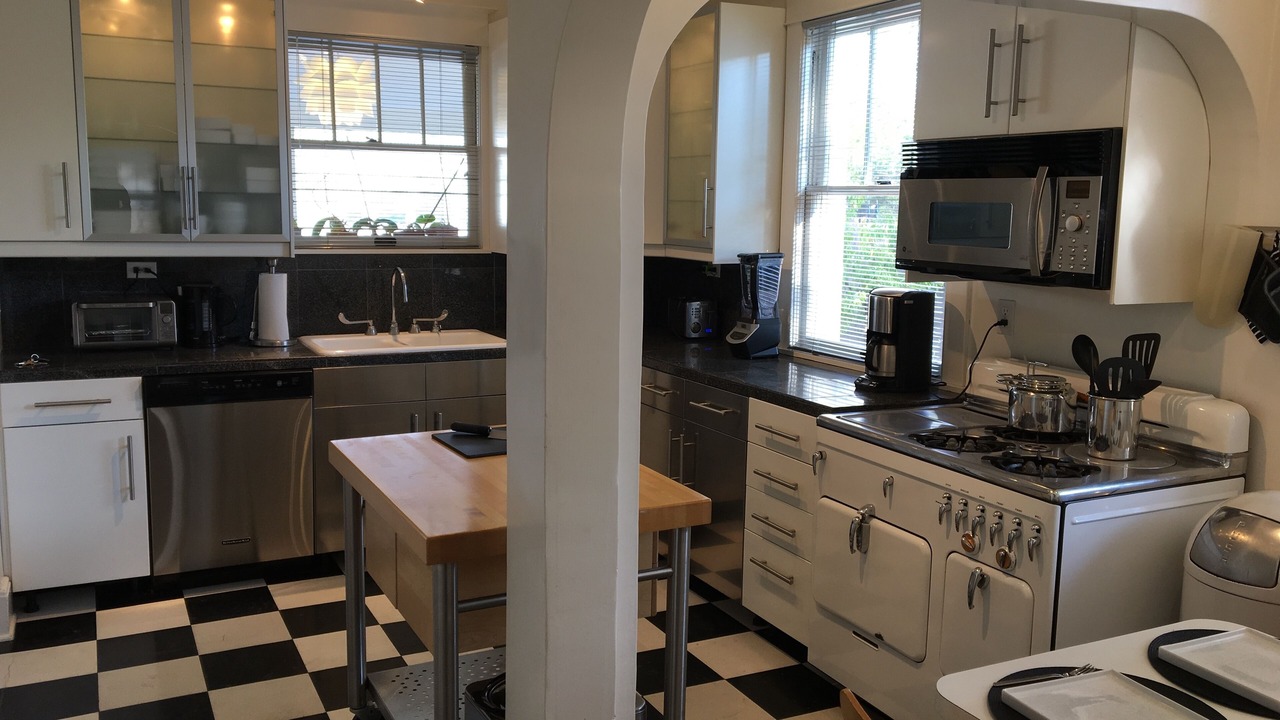 Photo of Kitchen in Downtown Albuquerque