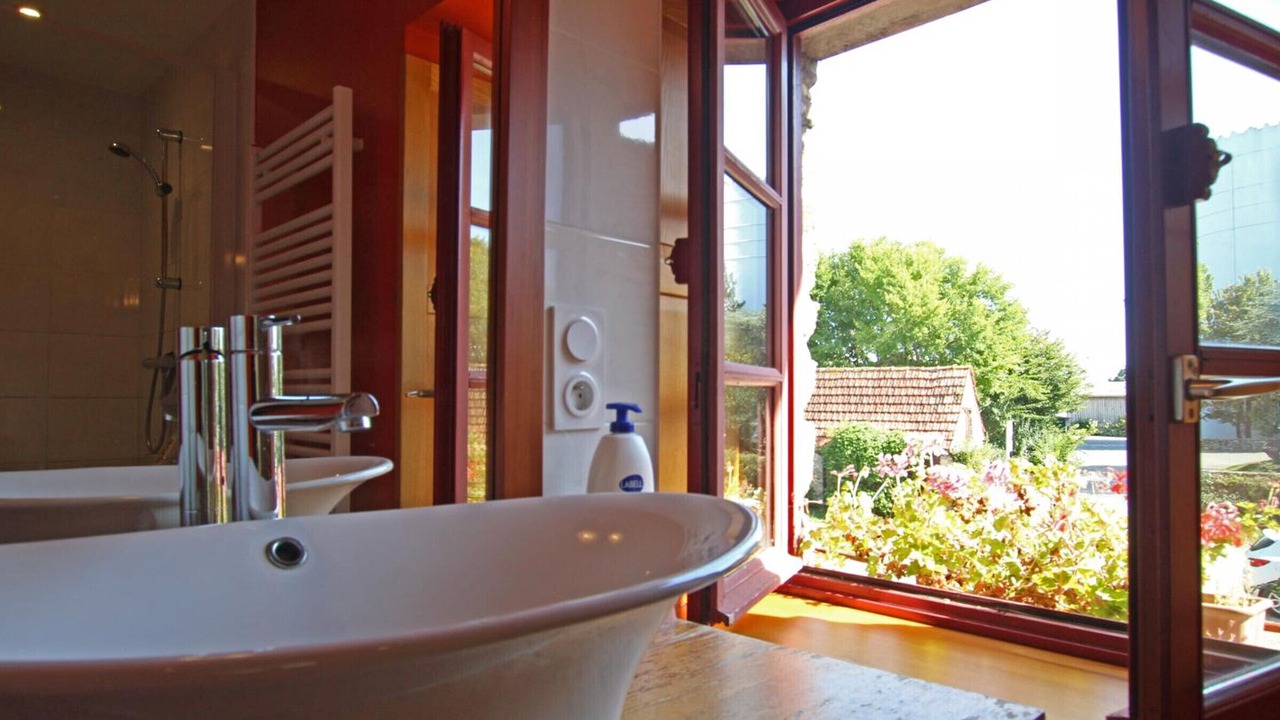 Photo of Bathroom in Servon