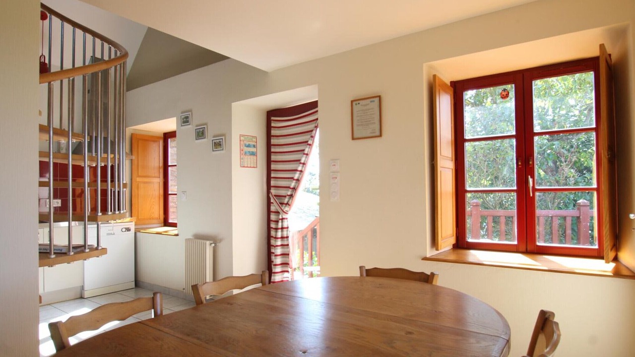 Photo of Others in Servon