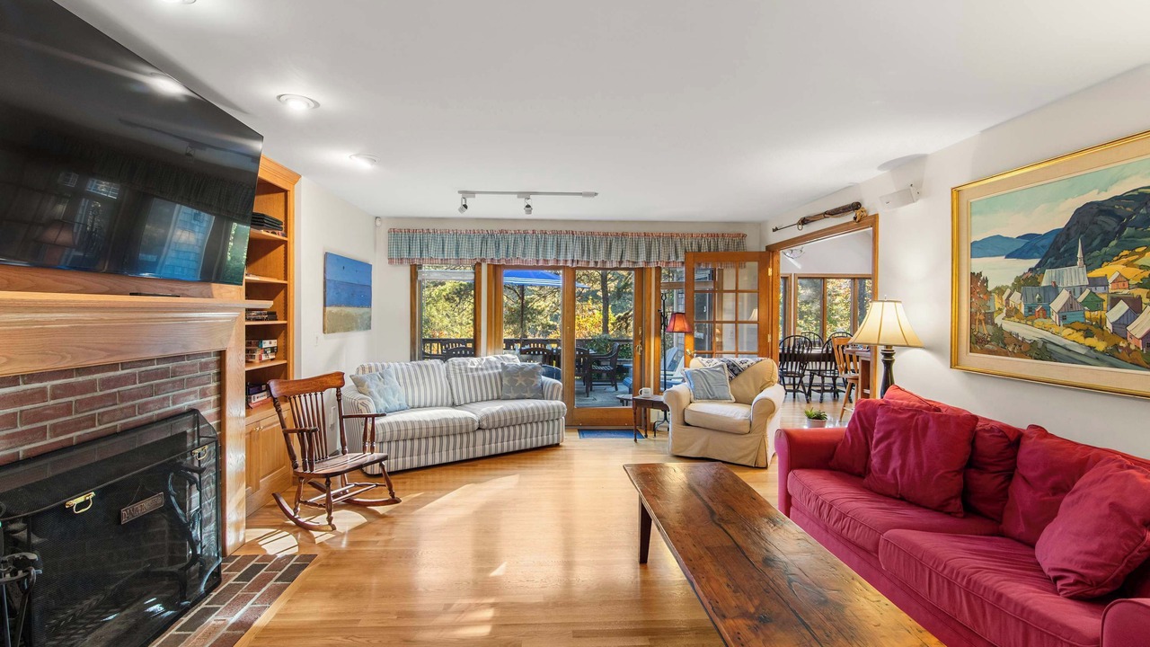 Photo of Livingroom in South Chatham