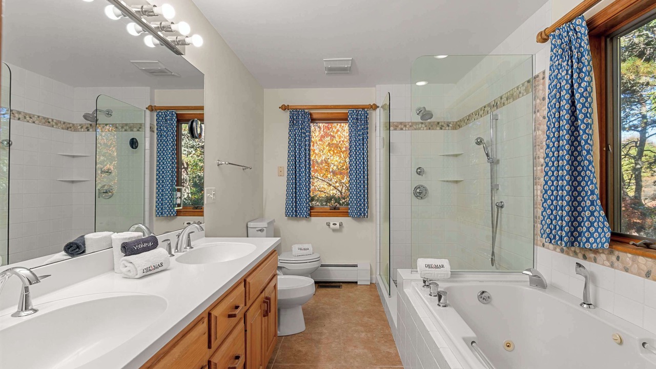 Photo of Bathroom in South Chatham