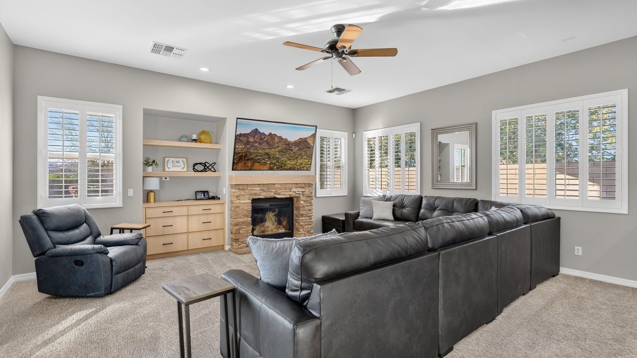 Photo of Livingroom in Chandler