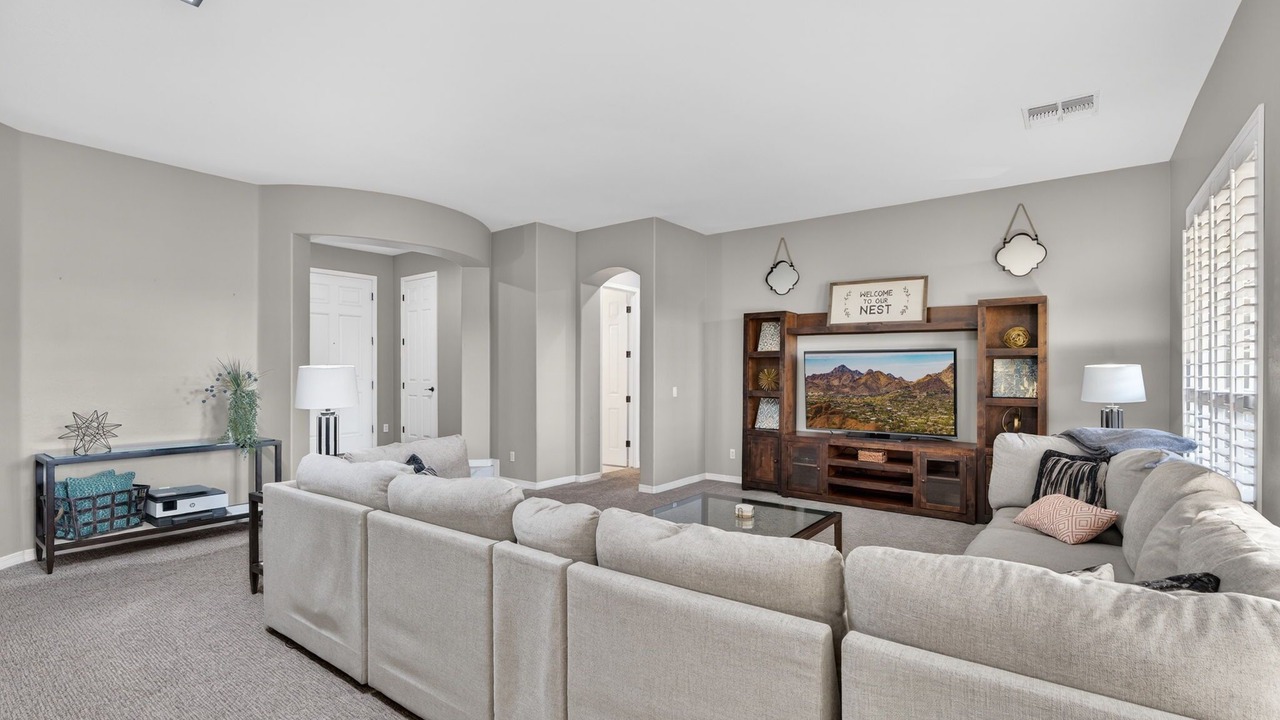 Photo of Livingroom in Chandler
