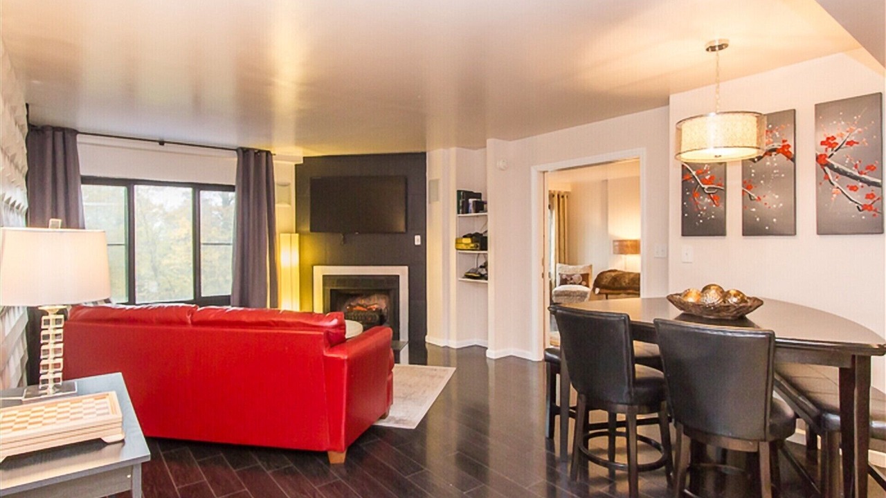 Photo of Livingroom in Snowshoe