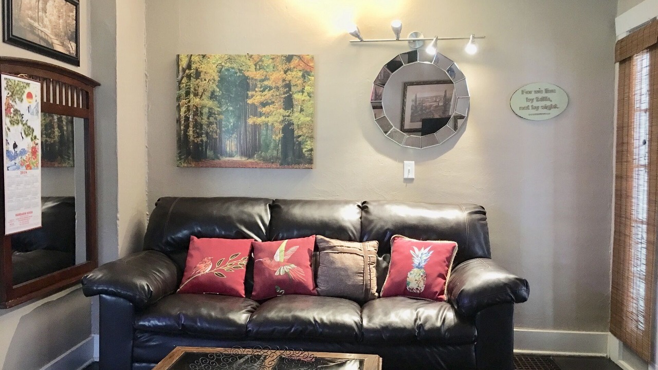Photo of Livingroom in Independence