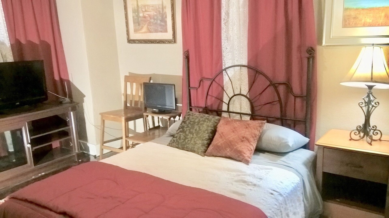 Photo of Bedroom in Independence