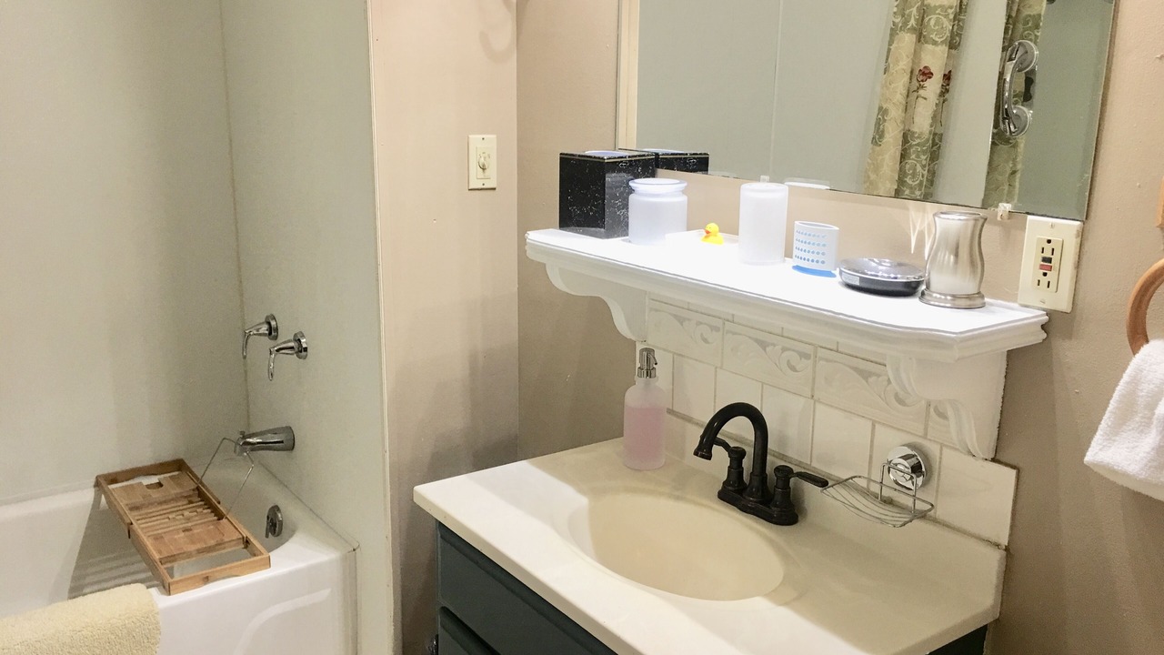 Photo of Bathroom in Independence