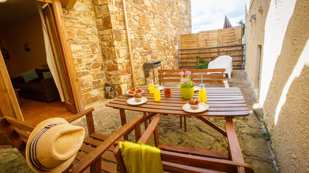 Photo of Patio Balcony in Pinuecar