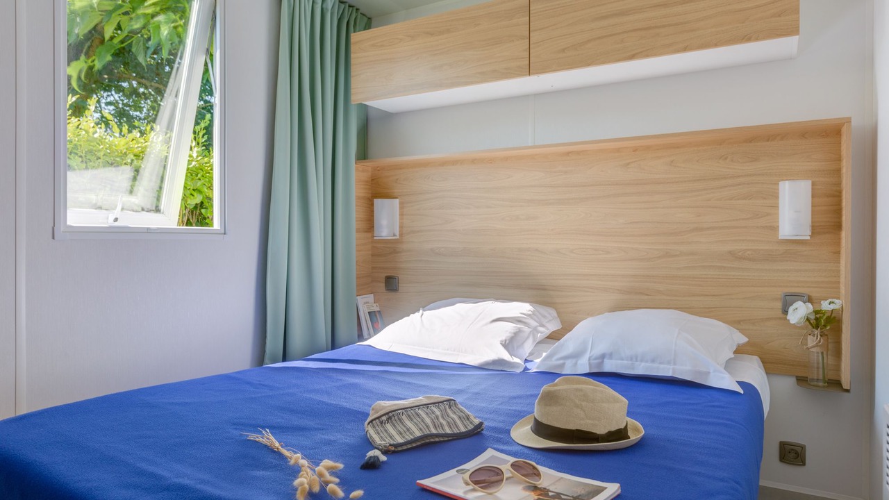 Photo of Bedroom in Penmarch