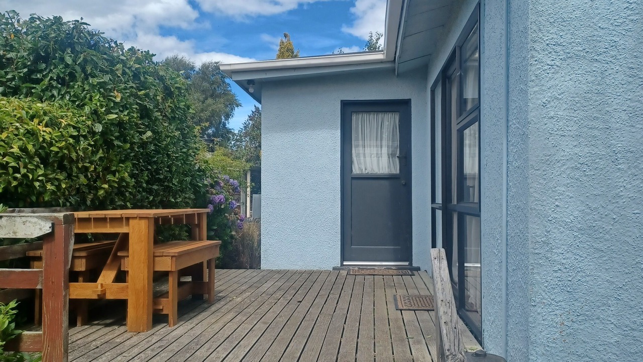 Photo of Patio Balcony in Pounawea