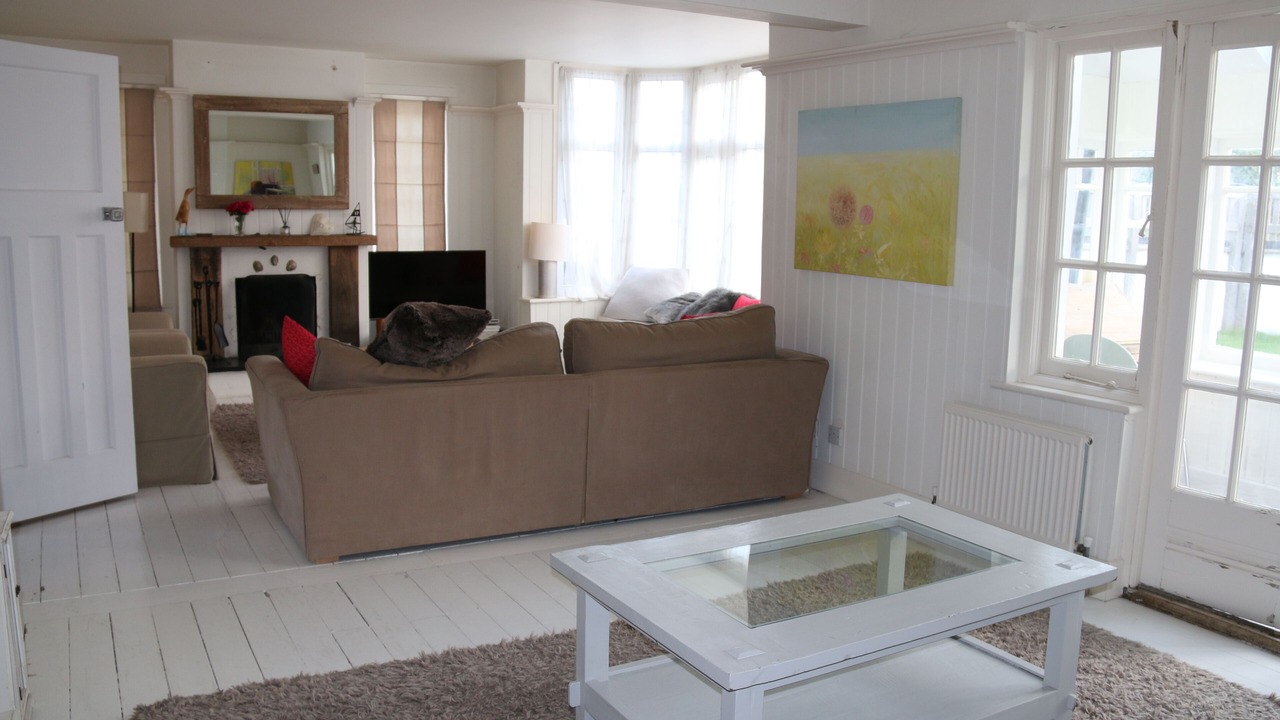 Photo of Livingroom in East Wittering