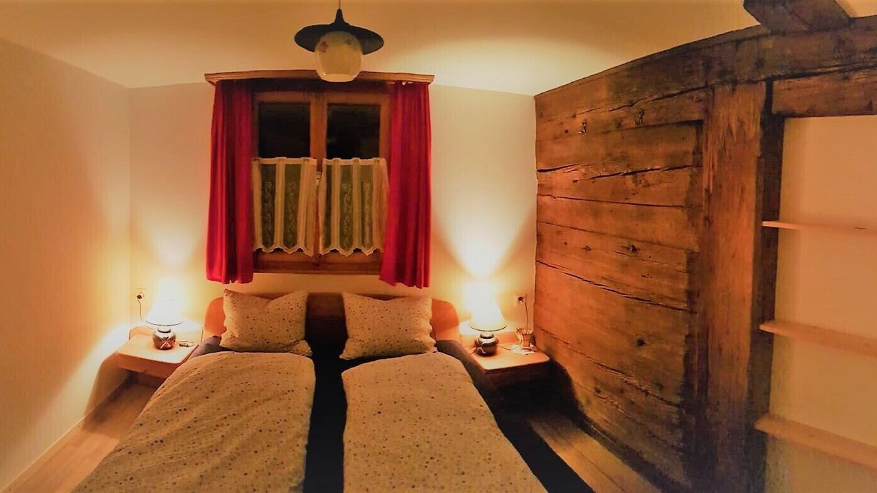 Photo of Bedroom in Grengiols