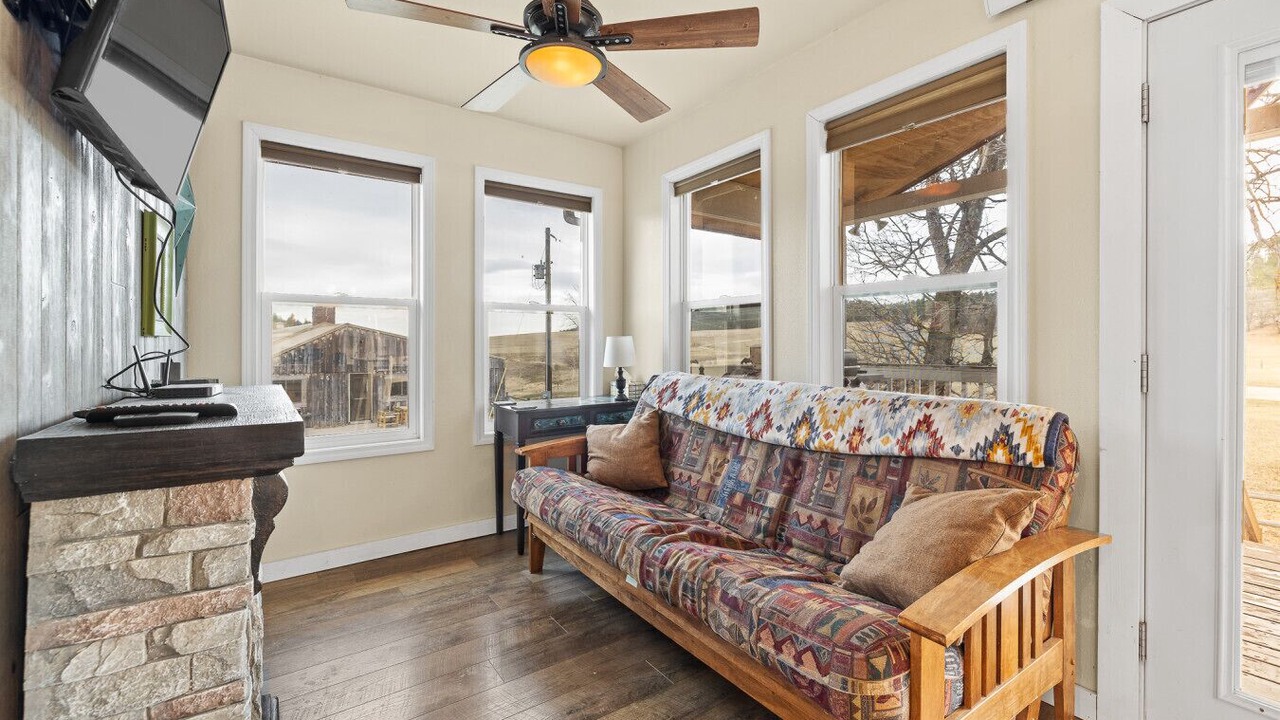 Photo of Livingroom in Hermosa