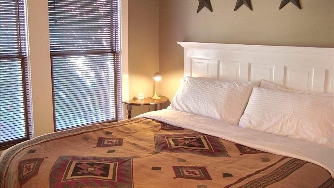 Photo of Bedroom in Bisbee