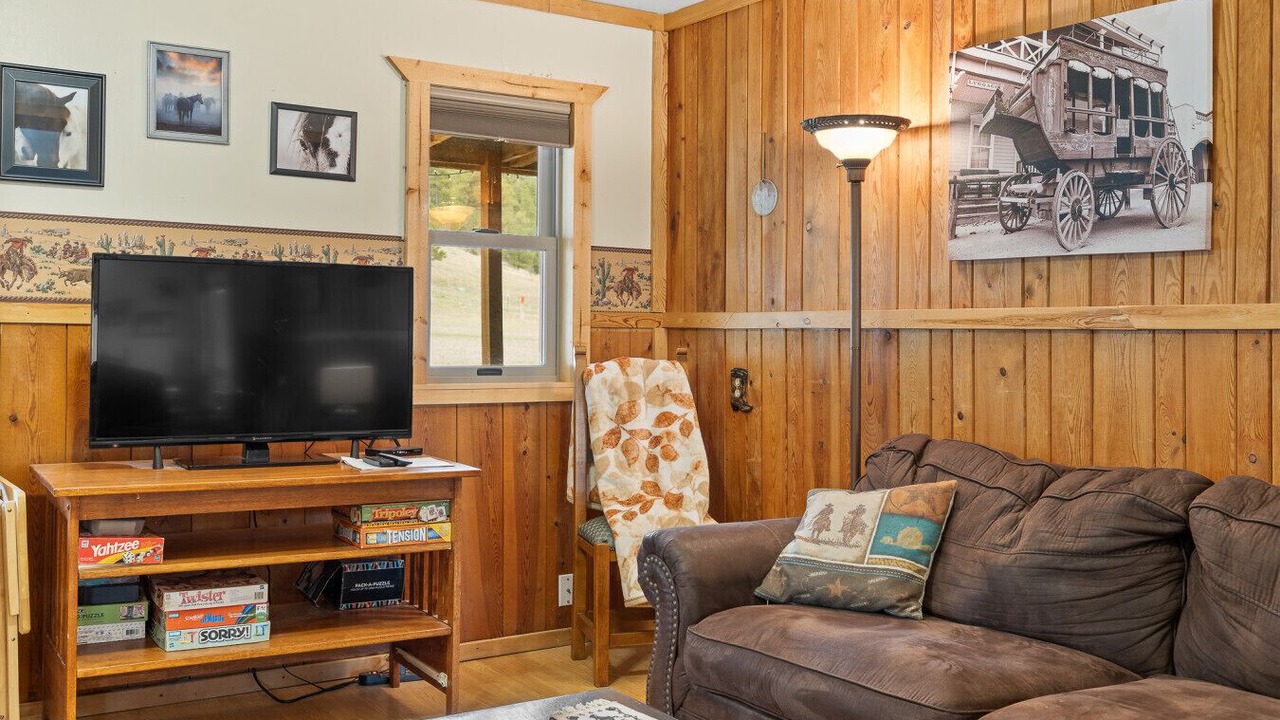 Photo of Livingroom in Hermosa