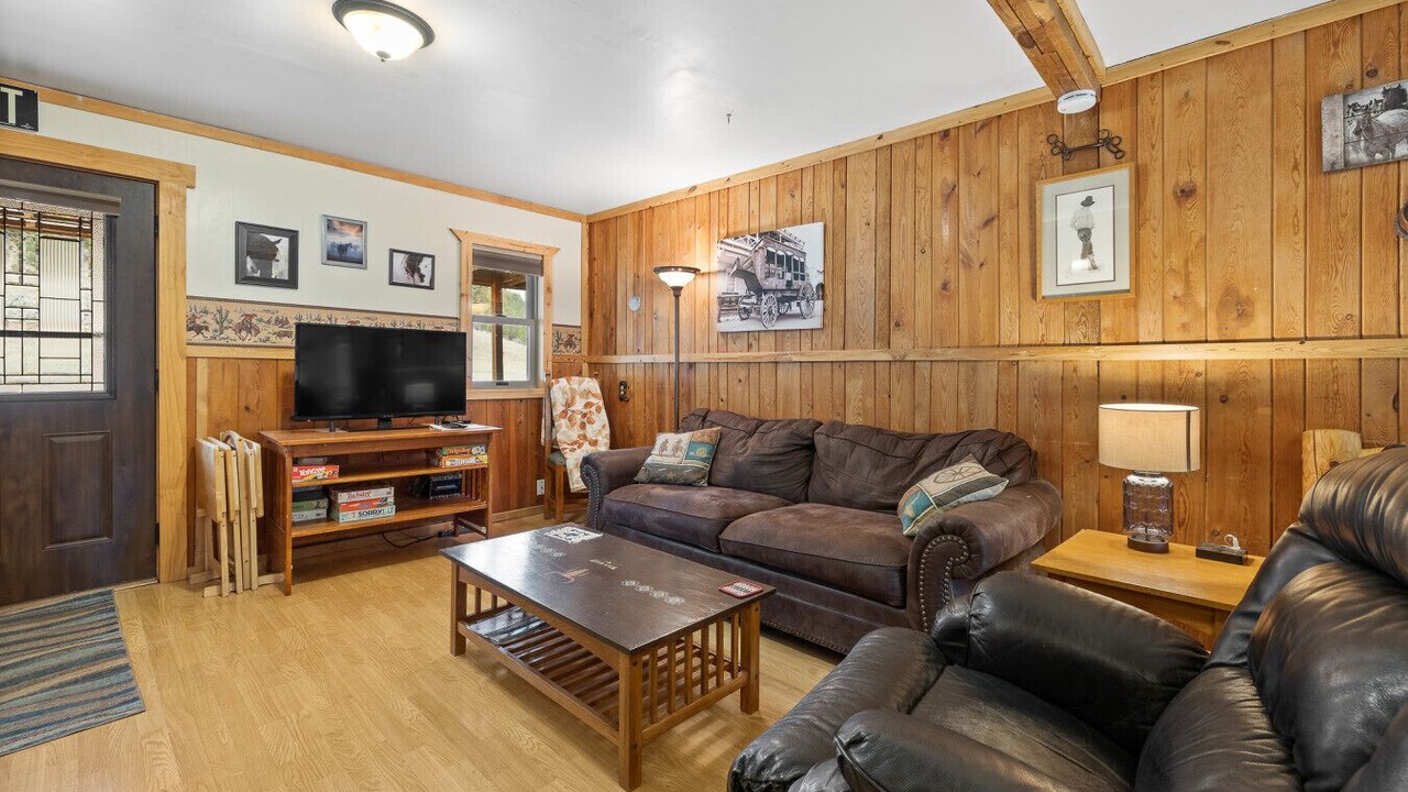 Photo of Livingroom in Hermosa