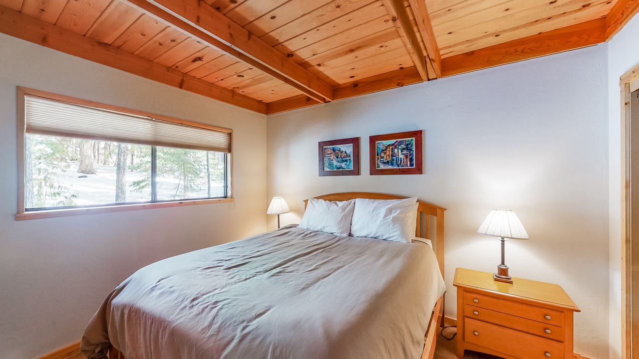 Photo of Bedroom in Dorrington