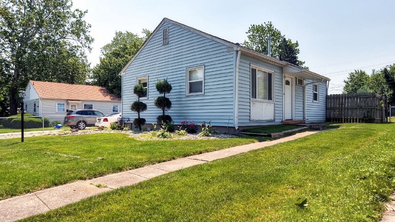 Photo of Outdoor in Champaign