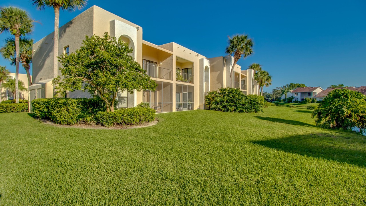 Photo of Outdoor in Grey Oaks