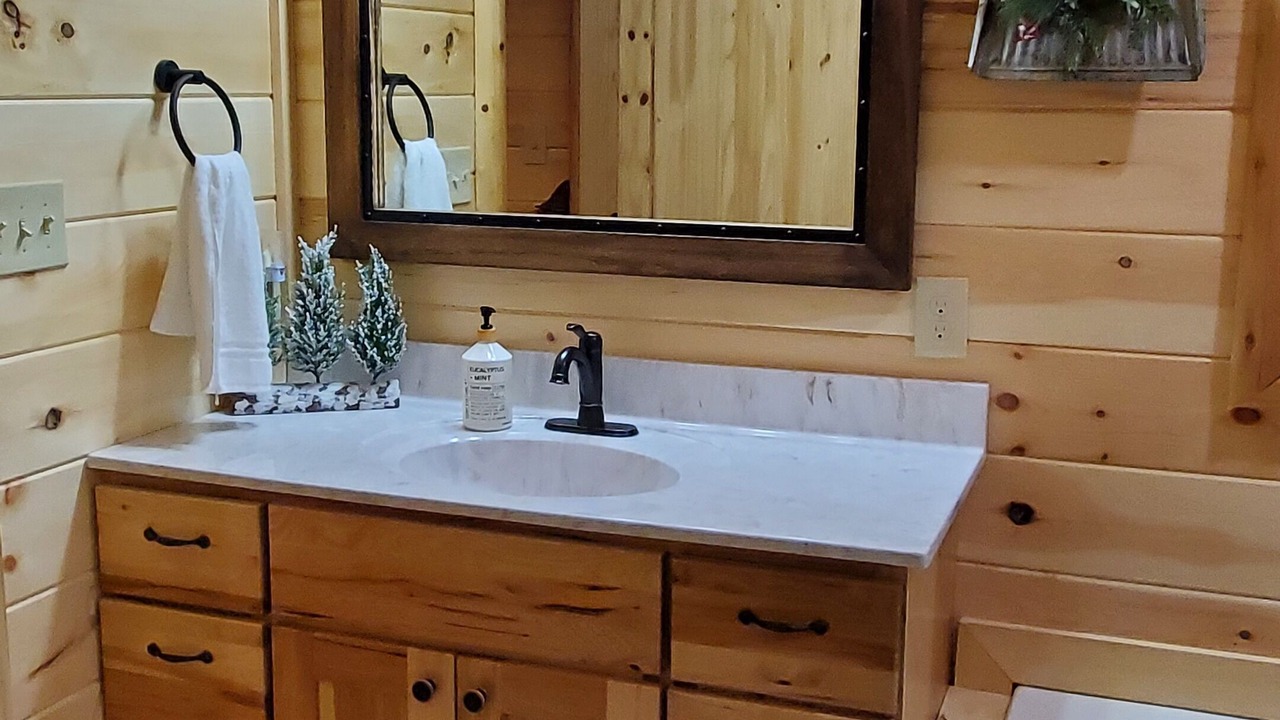 Photo of Bathroom in Sevierville