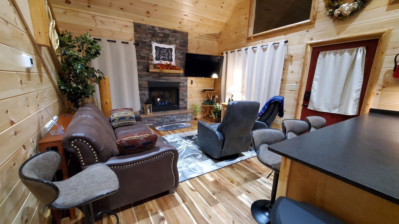 Photo of Others in Sevierville