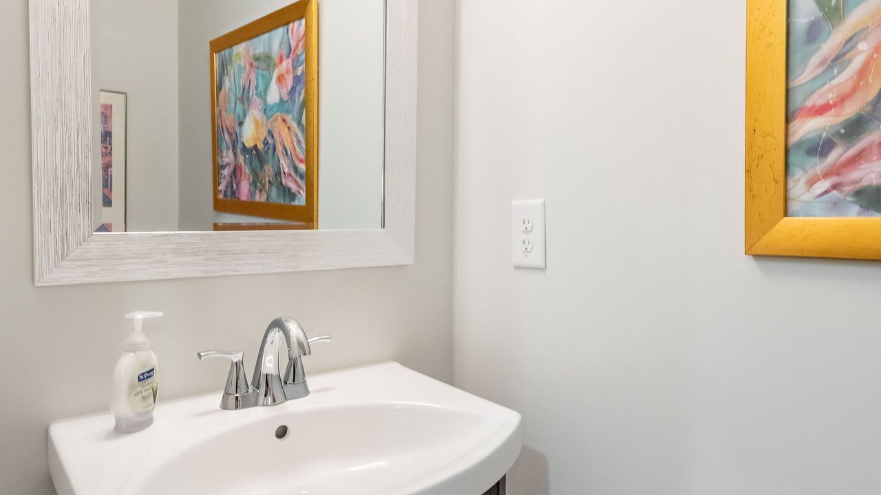 Photo of Bathroom in Sunset Point