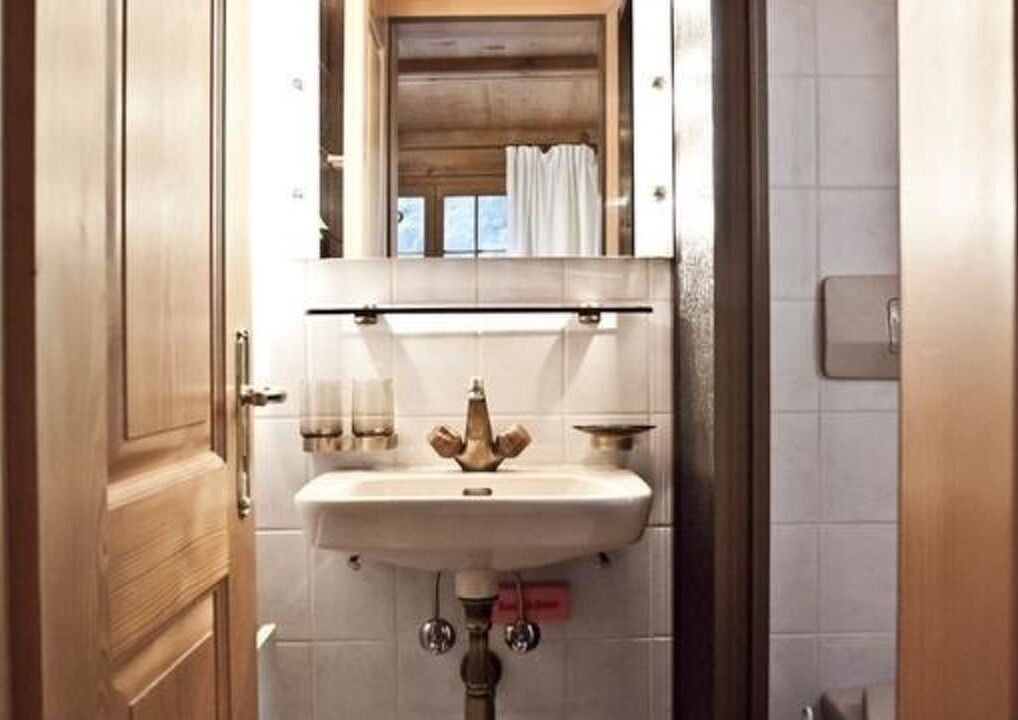 Photo of Bathroom in Saanen