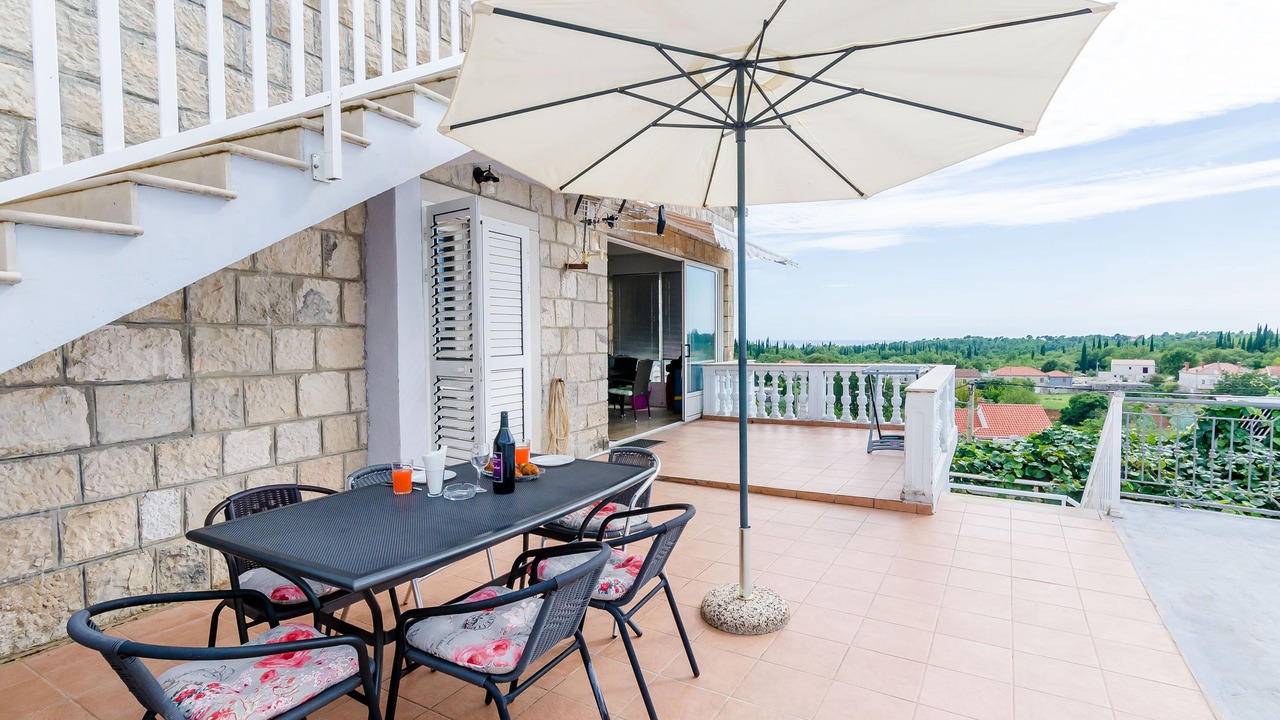 Photo of Patio Balcony in Cilipi