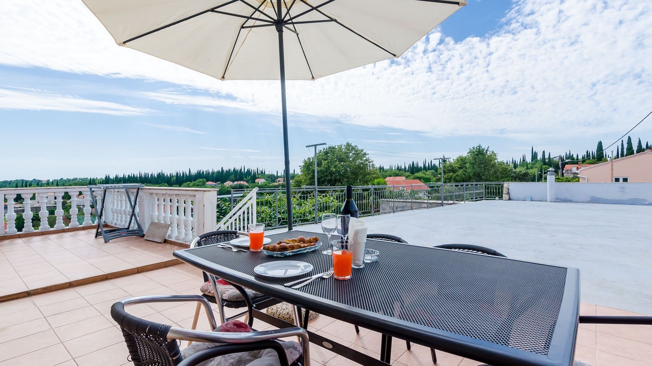 Photo of Patio Balcony in Cilipi