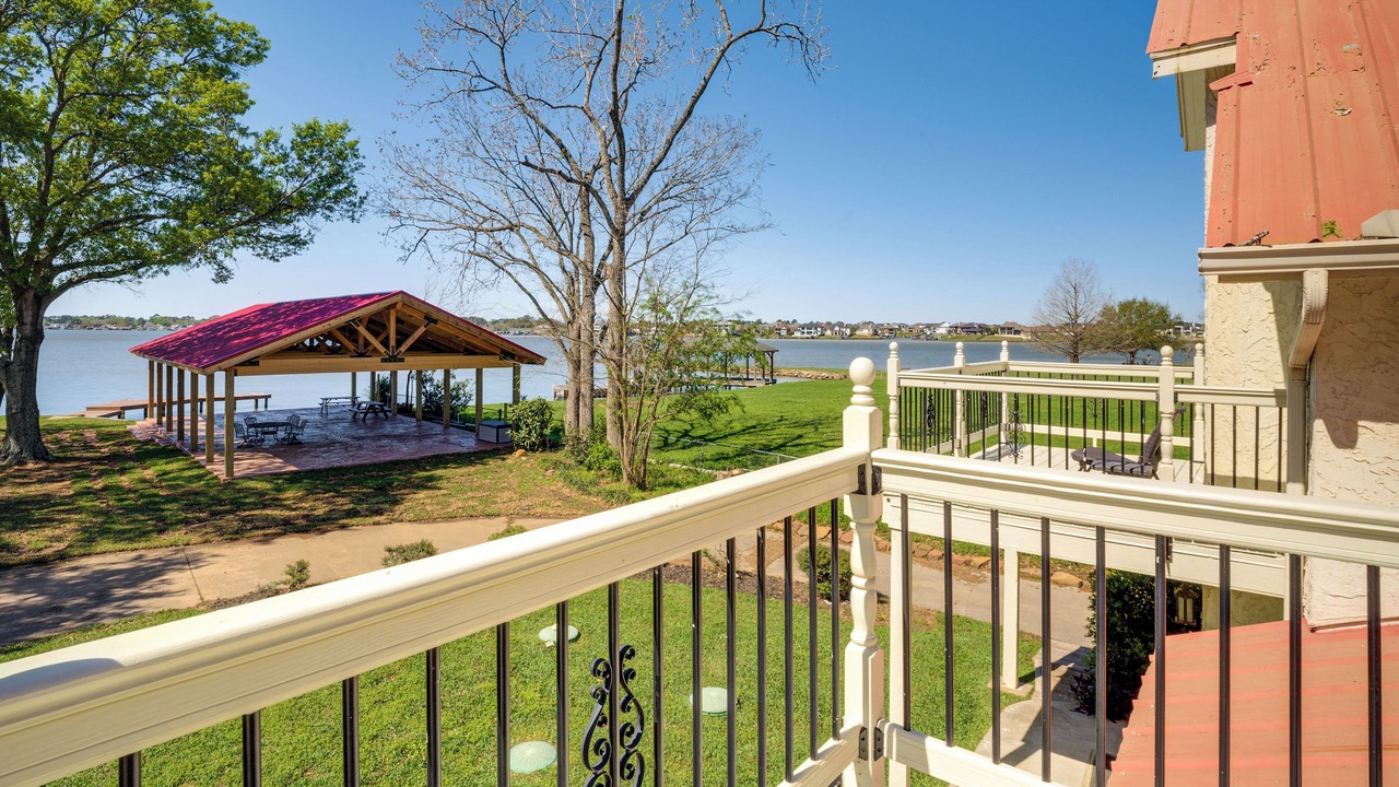 Photo of Outdoor in Blue Bell Estates
