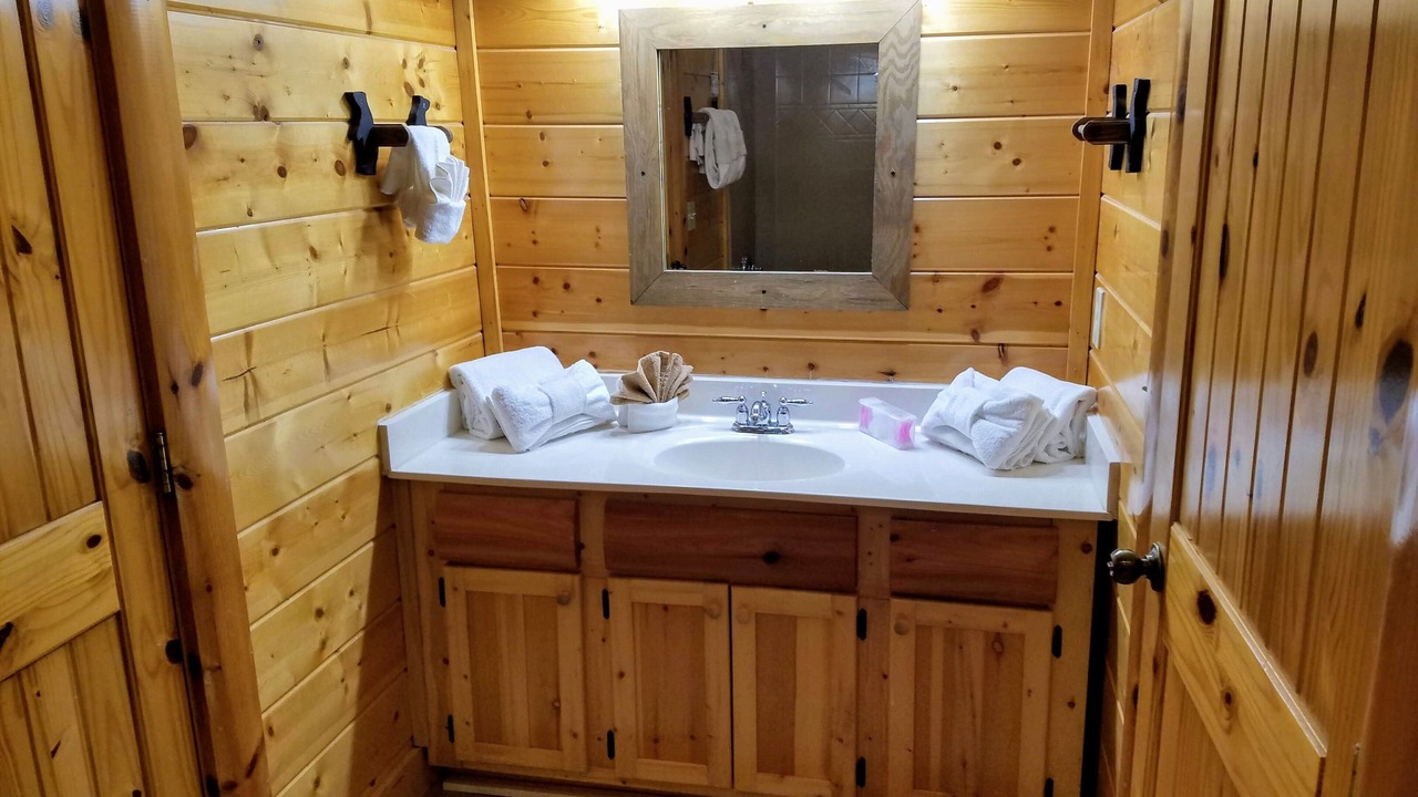 Photo of Bathroom in Pigeon Forge