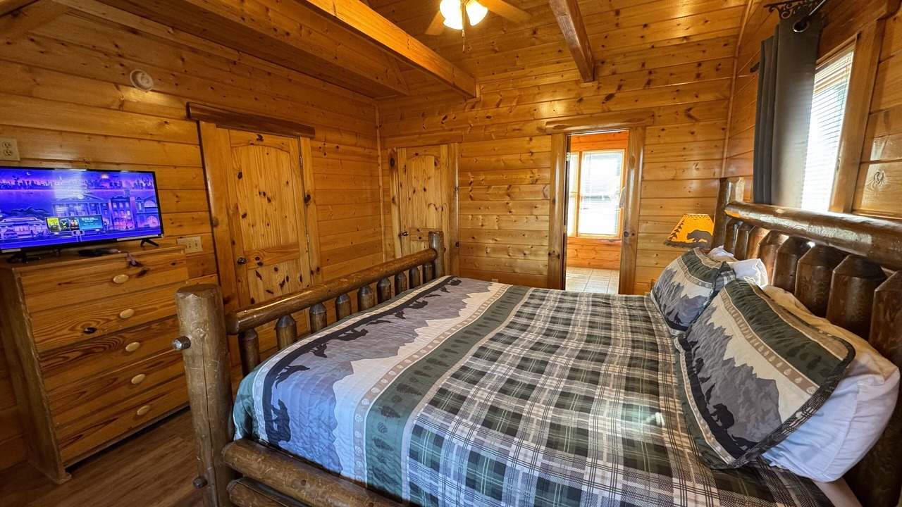 Photo of Bedroom in Pigeon Forge