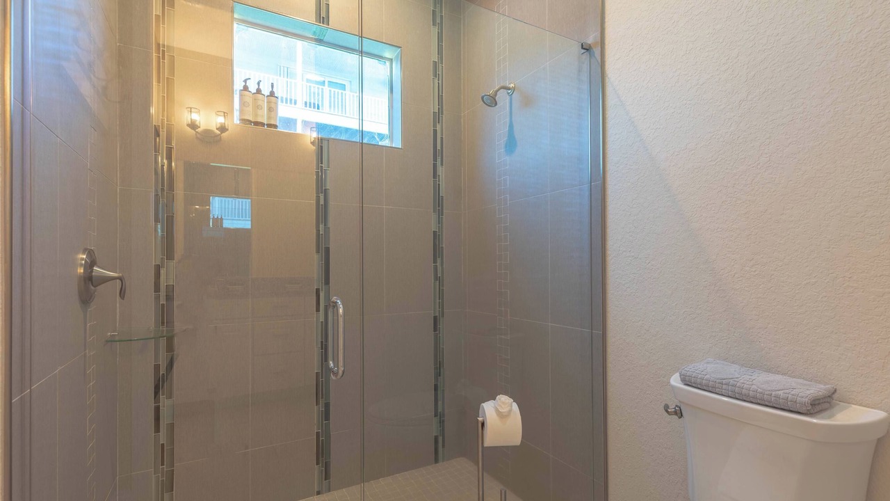 Photo of Bathroom in Marineland Acres