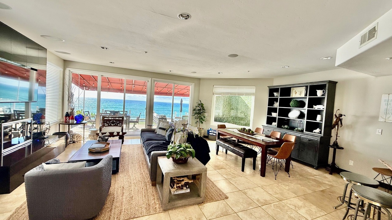 Photo of Livingroom in Leucadia
