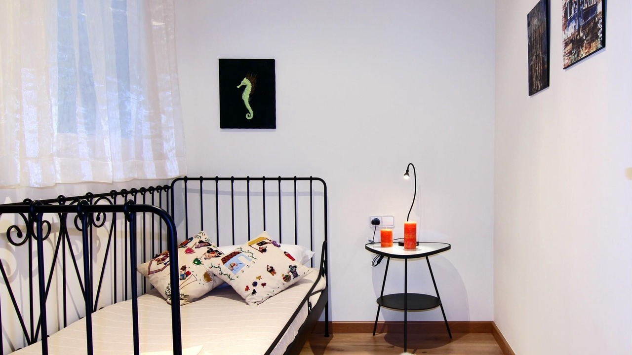 Photo of Bedroom in El Camp de l'Arpa del Clot