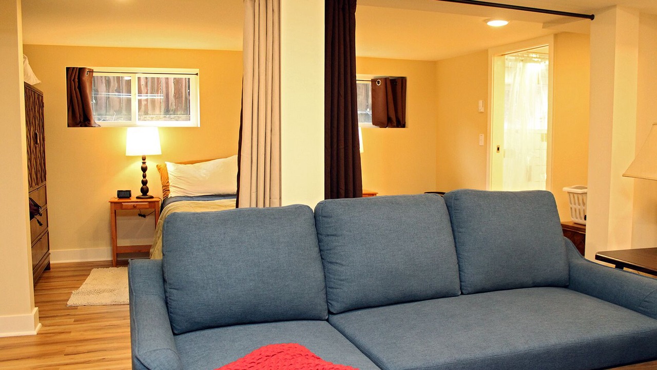 Photo of Bedroom in King