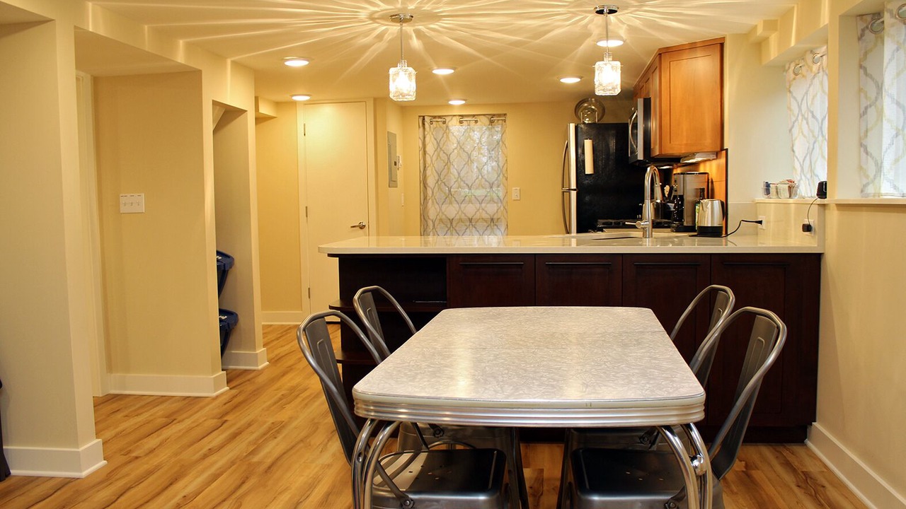 Photo of Others in King