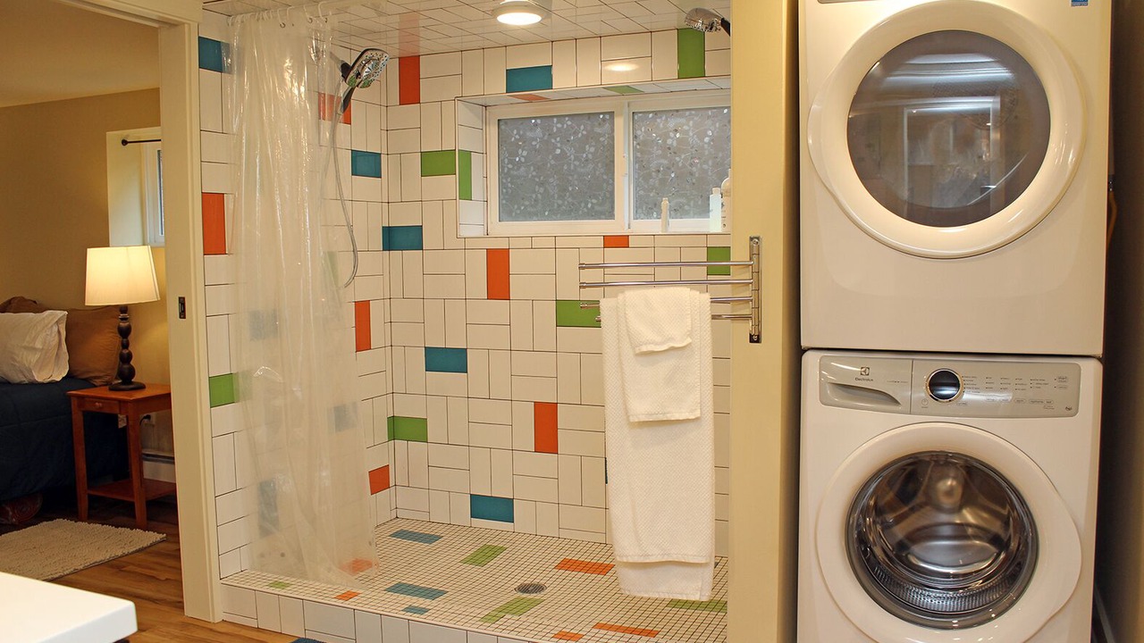 Photo of Bathroom in King