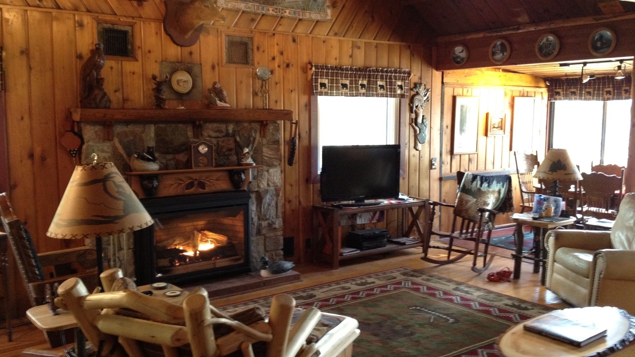 Photo of Livingroom in Rose City