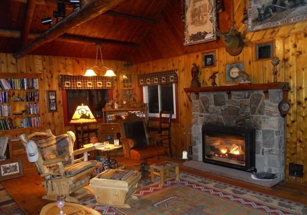 Photo of Livingroom in Rose City