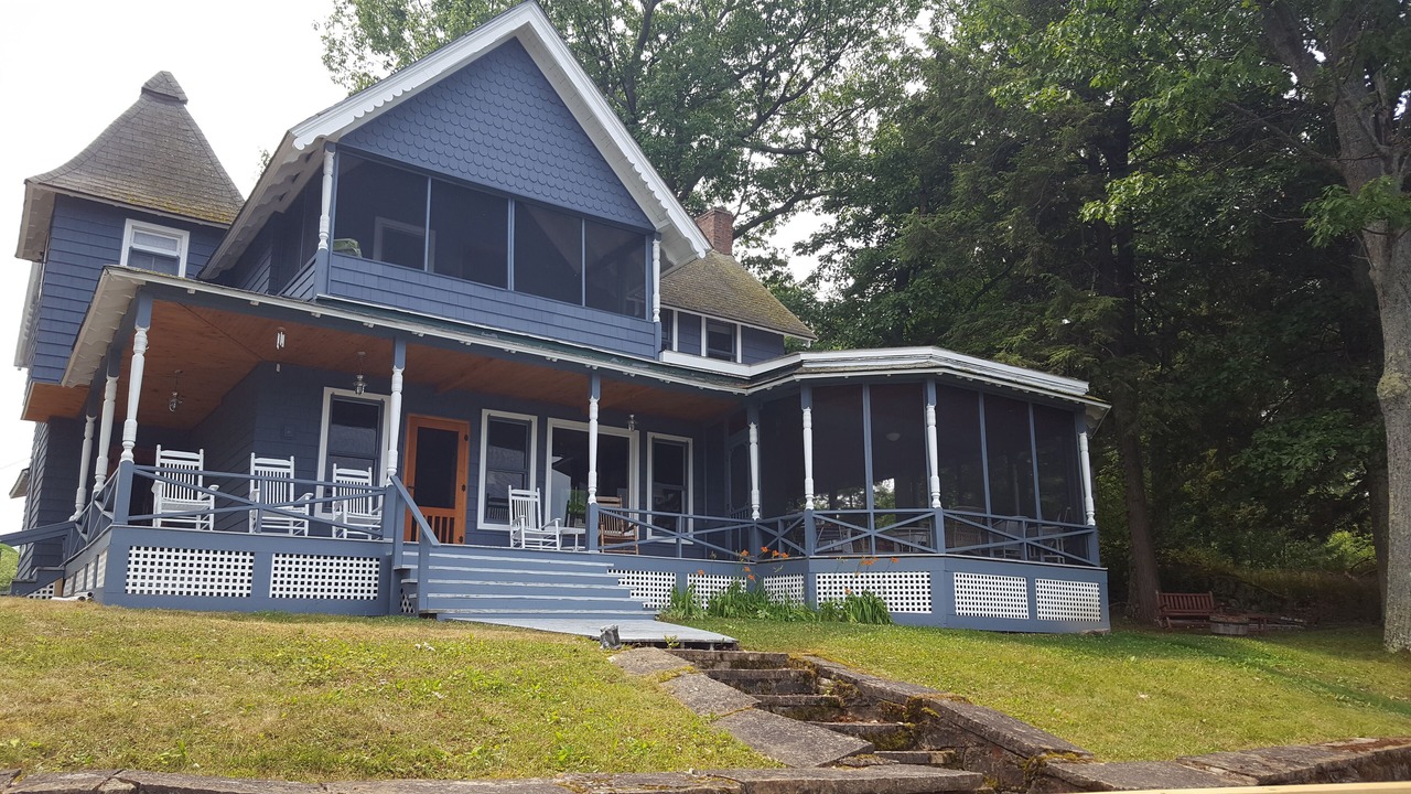 Photo of Outdoor in Frontenac