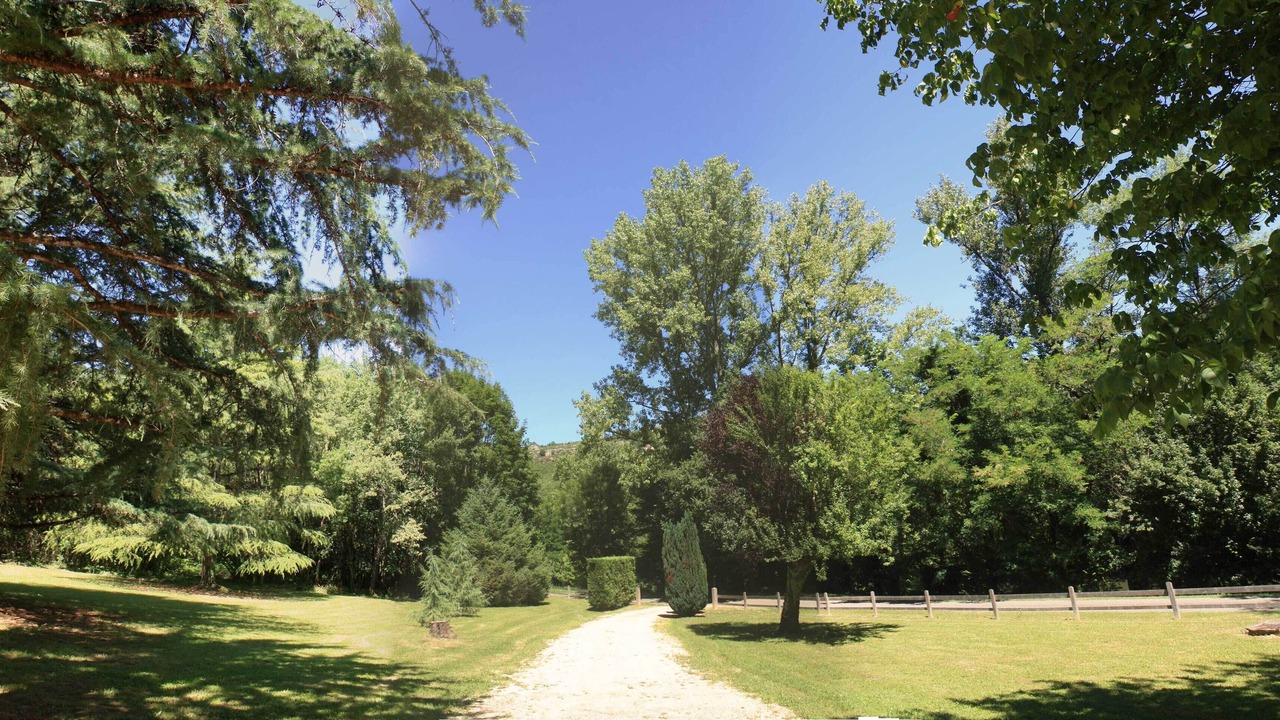 Photo of Others in Saint-Antonin Noble Val