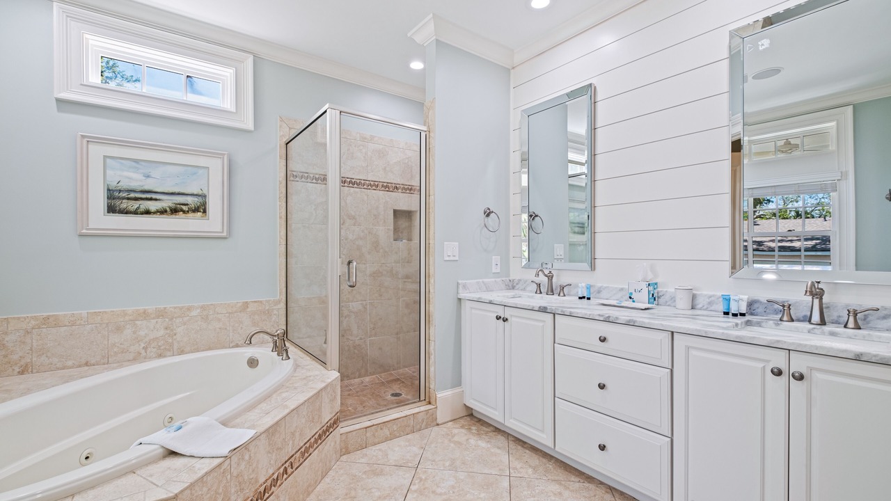 Photo of Bathroom in North Forest Beach