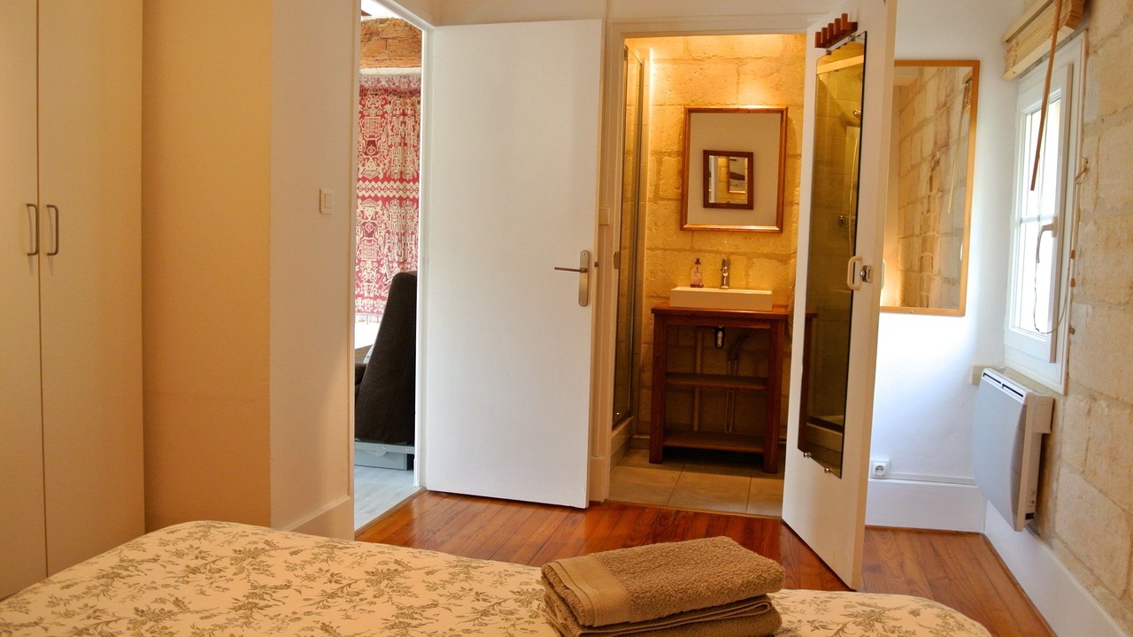 Photo of Bedroom in Avignon City Centre