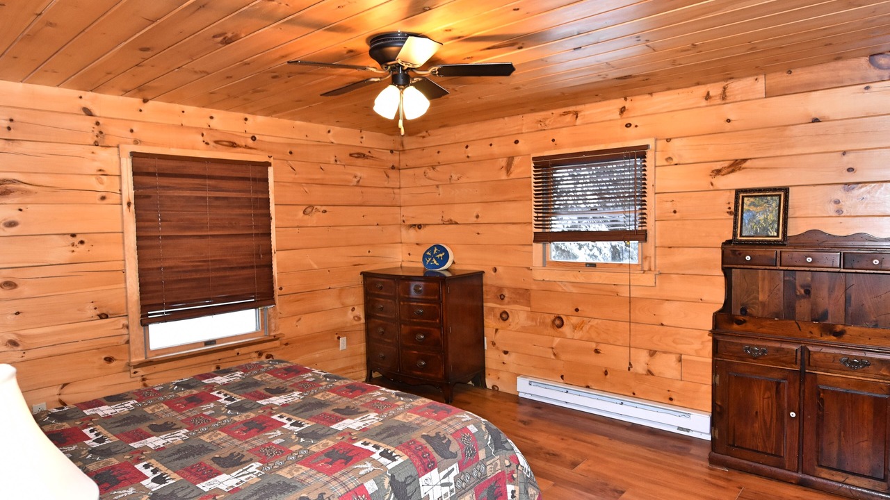 Photo of Bedroom in Lake Placid