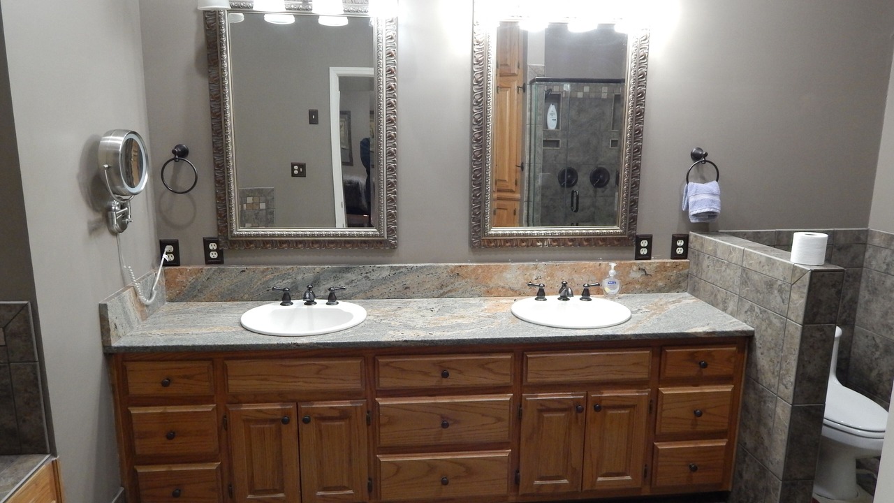 Photo of Bathroom in Russellville