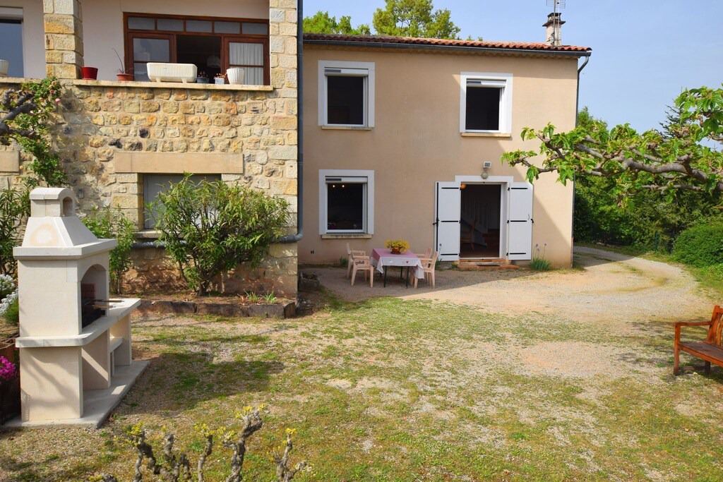 Photo of Buildings in Largentiere