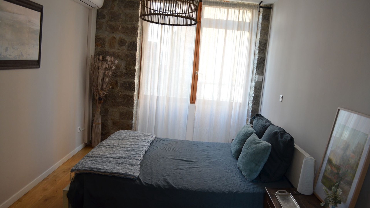 Photo of Bedroom in Saint-Bauzille-de-Putois